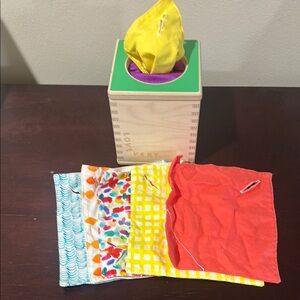 Lovevery Wooden Magic Tissue Box